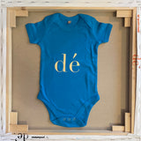 dé Un body